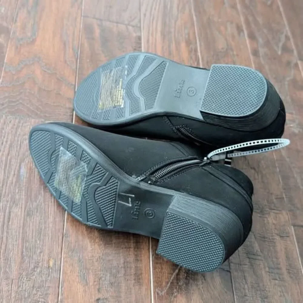 Link Girls Black Suede Ankle Booties Size 3